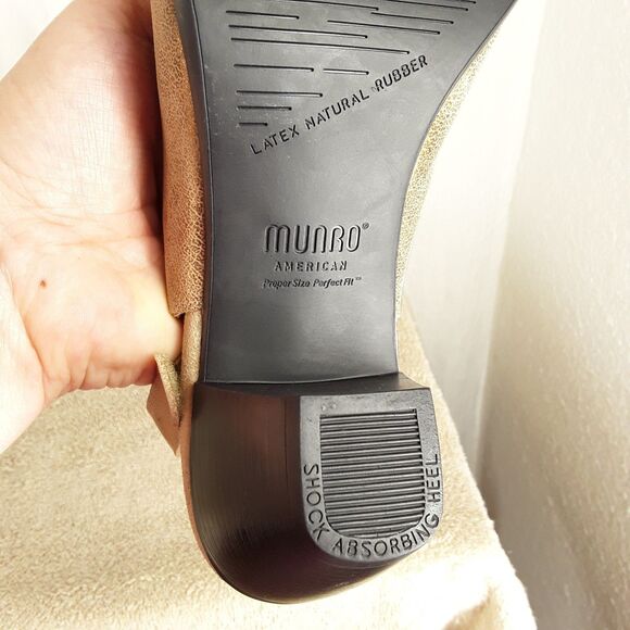 MUNRO Slingback Sandals sz 9W, Abby, Metallic/Gold Leather, Peep Toe Heels Shoes - Picture 12 of 12